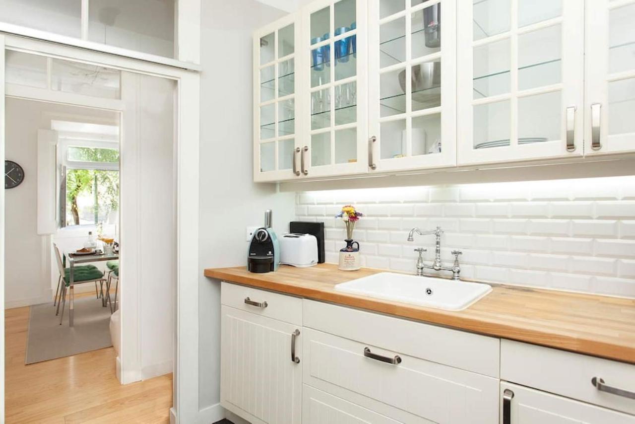 Beatiful Alfama, Charming Apartment Lisbona Esterno foto